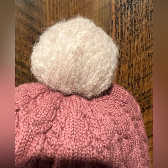 Lululemon Show Me The Sherpa Pink Merino Wool Cable Knit Beanie Hat - Picture 8 of 13